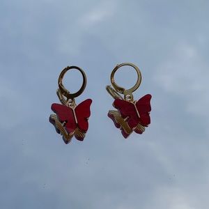 red butterfly huggies